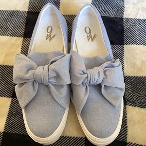 Nine West loafers w/bow size 10